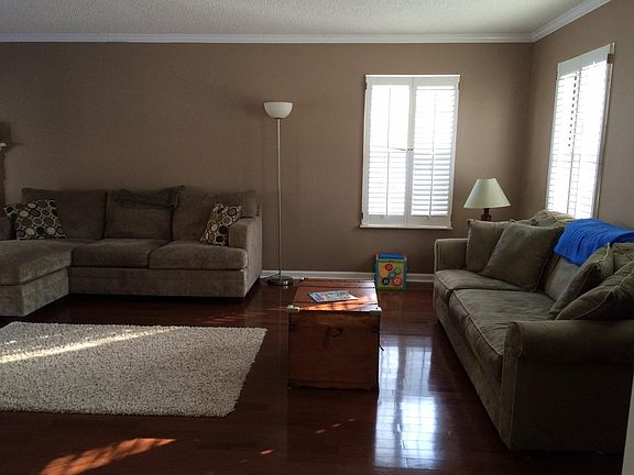 4th image of 900 Turnberry Dr