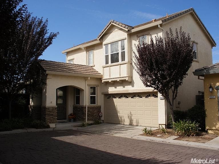 1st image of 5345 Cottage Cove Dr