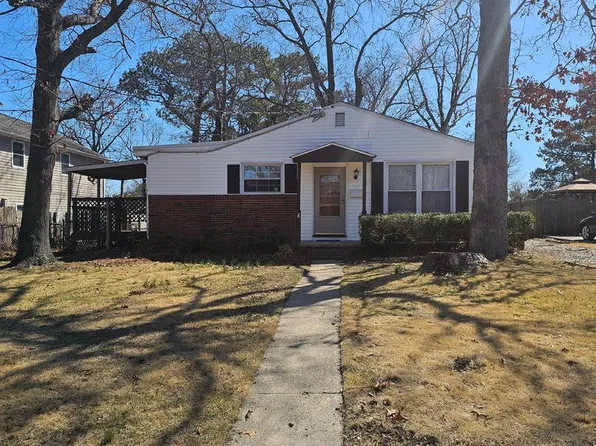 8384 Capeview Ave, Norfolk, VA 23518