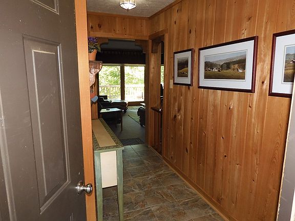 2nd image of 743 Ferry Hill Trl
