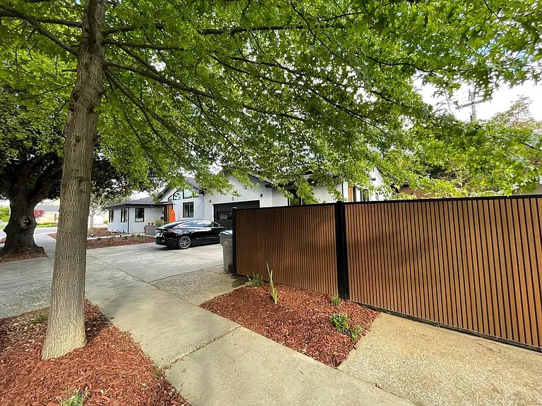 1941 Georgetta Dr #B — Photo 12