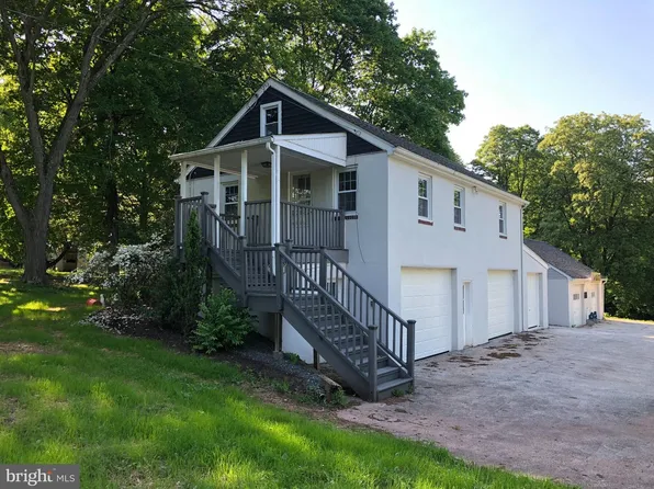 601 Vincent St, Spring City, PA 19475