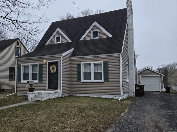 1303 University Ave, Adrian, MI 49221