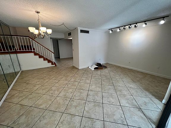 5th image of 20341 NE 30th Ave #110-1