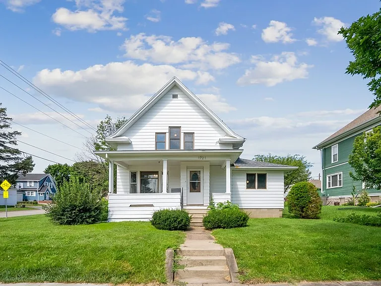 1721 Clay St — Photo 4