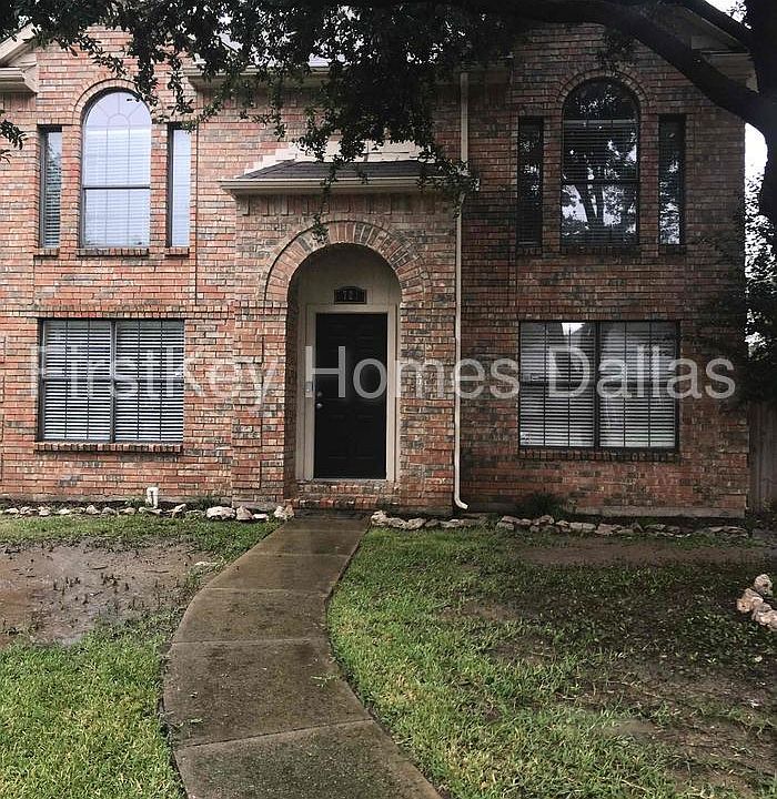 1st image of 721 Teakwood Dr