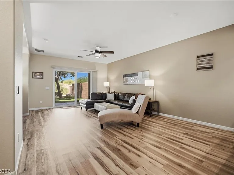 8709 Echo Grande Dr — Photo 12