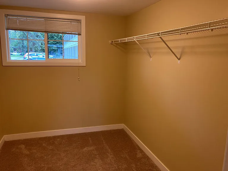 5247 Shelburne Rd — Photo 20