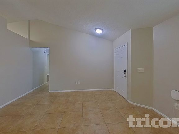 3rd image of 1488 Country Mansion Ct