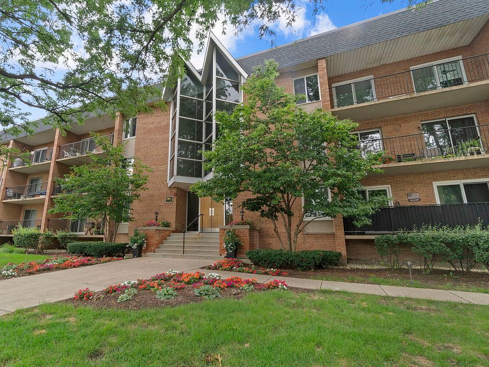 2nd image of 1060 Mill St APT 211