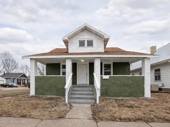 17 N 11th Ave, Marshalltown, IA 50158