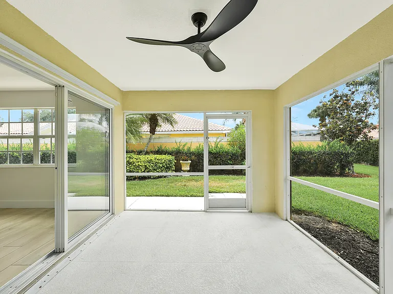 28050 Boccaccio Way — Photo 24