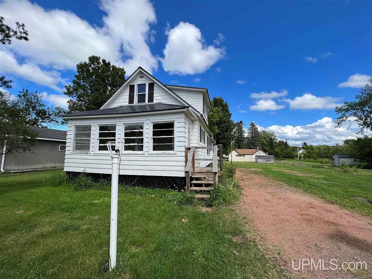 1016 N 6th Ave, Iron River, MI 49935 MLS 50081748 Zillow