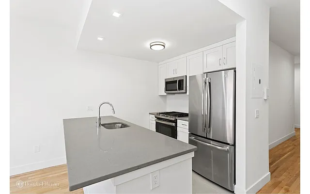 Rented by Douglas Elliman | media 25