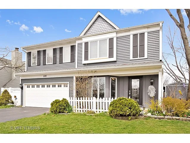 1129 Gateshead Dr photo 1