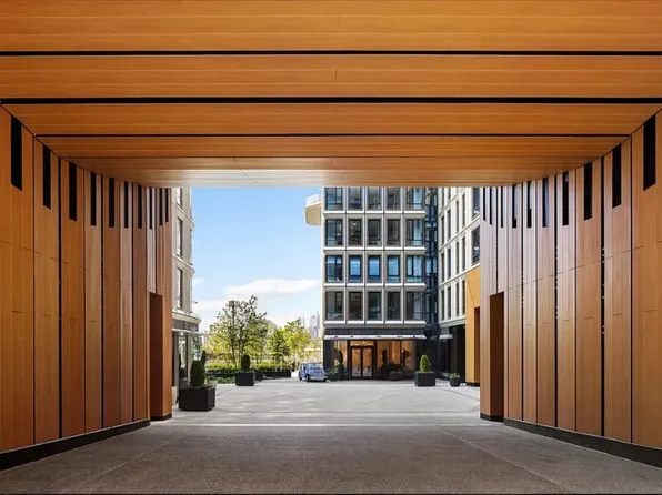 480 Kent Avenue image 10 of 17