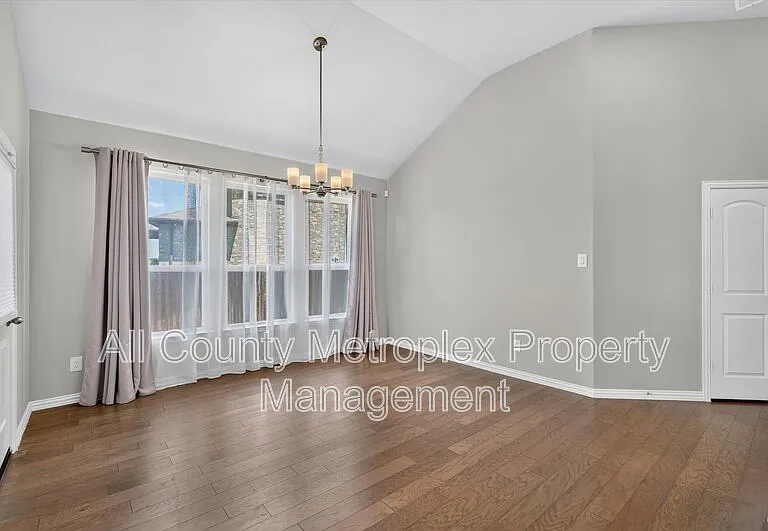 1602 Emerald Brook Ct — Photo 5