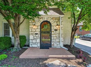 8394 Big Bend Blvd, Saint Louis, MO 63119