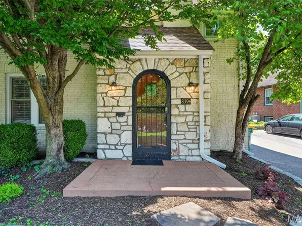 8394 Big Bend Blvd, Saint Louis, MO 63119