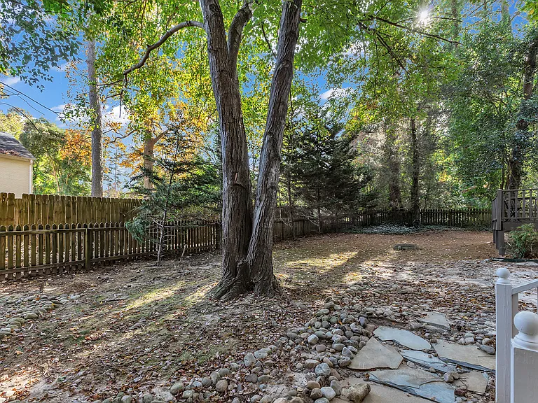 3601 Pewter Pl — Photo 38