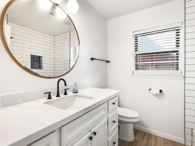 416 Southern Oaks Dr — Photo 9
