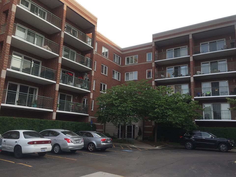 1st image of 5340 N Lowell Ave APT 209