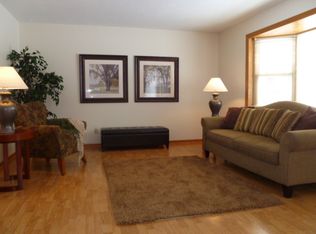 11500 97th Pl N, Maple Grove, MN 55369