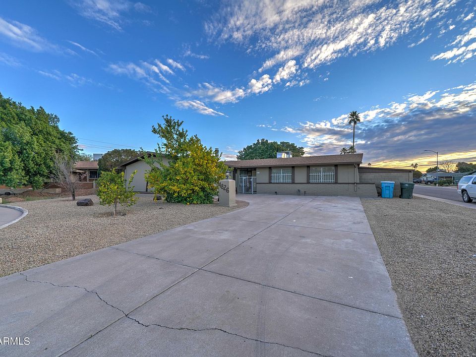 1st image of 4826 W Desert Hills Dr