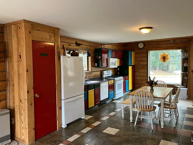 14 Clover Dr — Photo 25