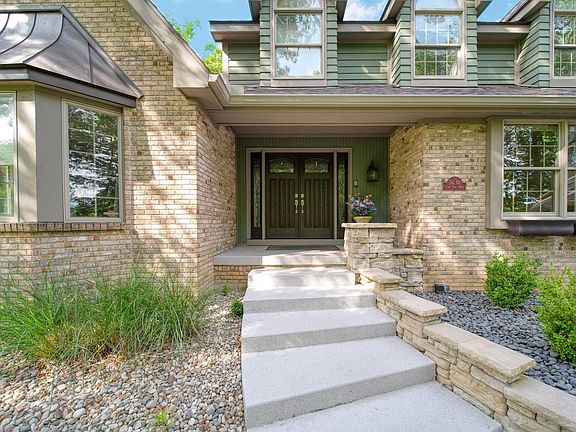 5th image of 5030 Stone Oak Dr