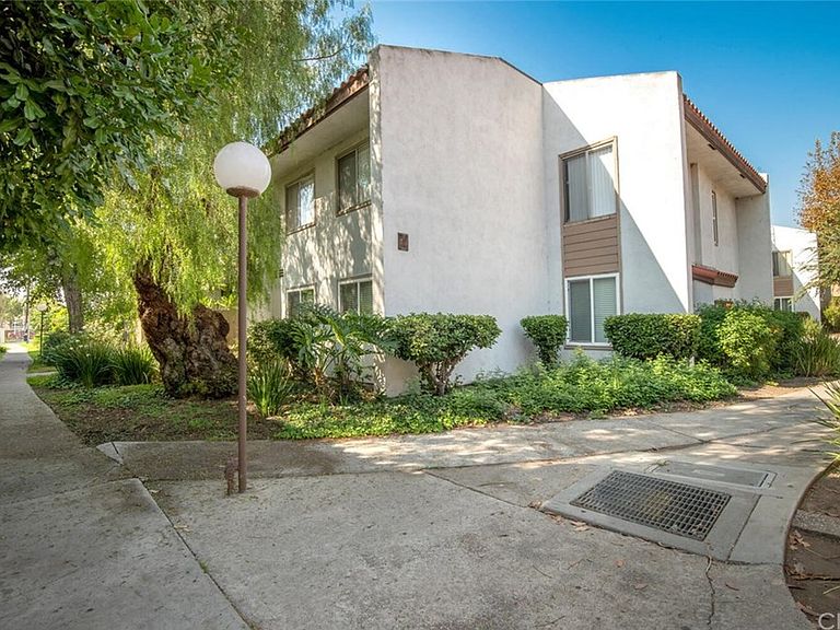 2521 W Sunflower Ave Santa Ana, CA, 92704 - Apartments for Rent | Zillow