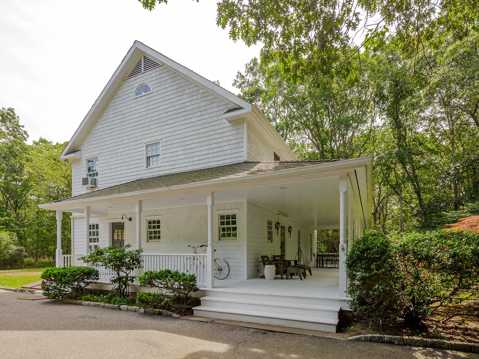 Sagaponack North Charm — Photo 2