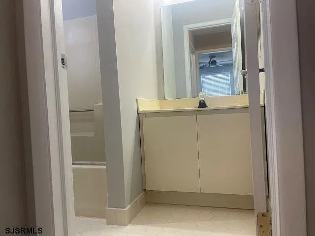 9401 Winchester Ave #2 — Photo 10