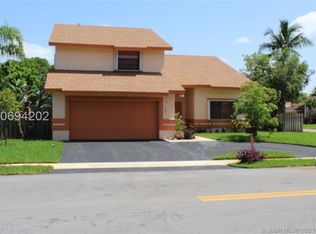 9801 SW 14th St, Pembroke Pines, FL 33025