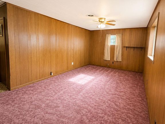 3rd image of 232 Bills Rd
