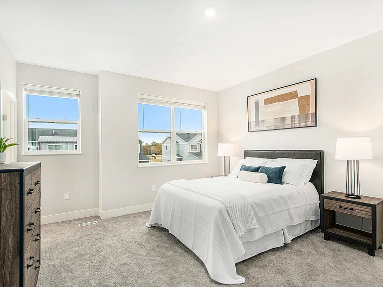 SummitTownhomes_3Bedrooms_Bedroom1