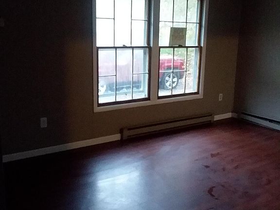 5th image of 110 S Highland Ave APT 1