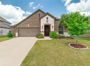 528 Thompson Dr, Van Alstyne, TX 75495