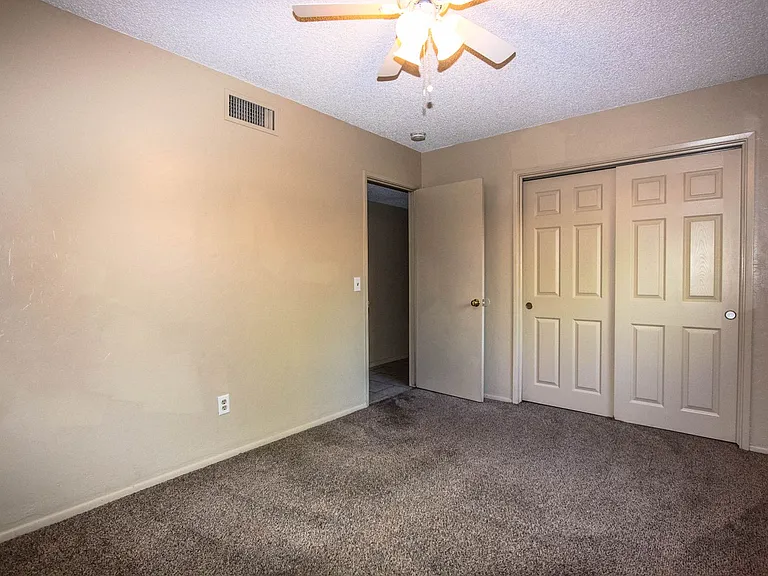 411 Whipple St — Photo 14