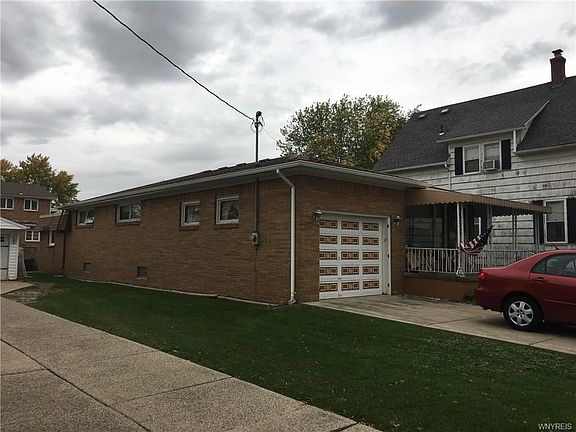 3rd image of 142 Elmwood Ave
