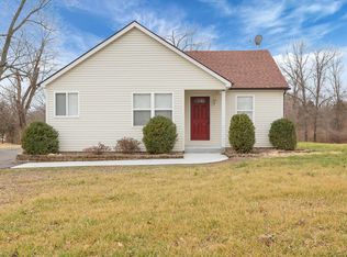 145 Arnold Ave, Saint Peters, MO
