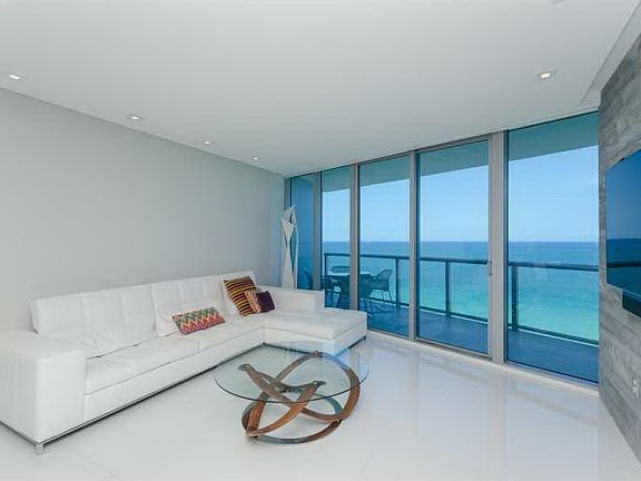 5th image of 17001 Collins Ave APT 2705