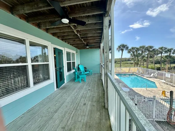 7041 Depot St, Cedar Key, FL 32625