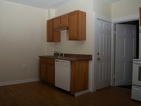 Sink, dishwasher & more cabinet space!