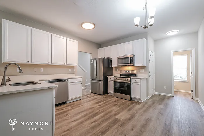 2835 Windsor Forrest Ct — Photo 8