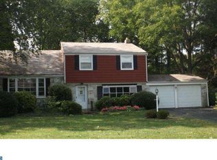 3914 Shelley Rd, Huntingdon Valley, PA 19006