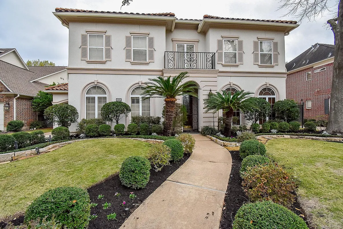 Building Photo - 3015 Bonnebridge Way Blvd