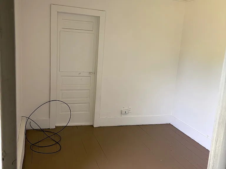 Unit Photo