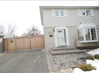 2 Deloraine Dr, Brampton, ON L6T 1T4