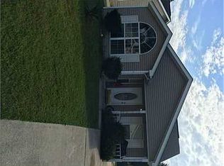 10668 E Bay Tree Dr, Gulfport, MS 39503